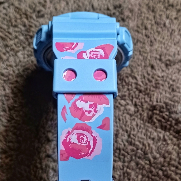 CASIO G-SHOCK GMA-S110F ( UNISEX  ) - Picture 6 of 10